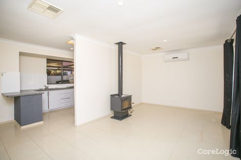 Property photo of 20 Lorikeet Way Gosnells WA 6110