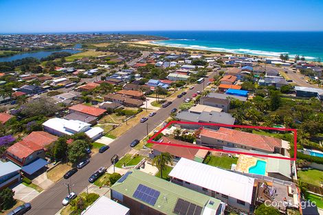 Property photo of 26 Curl Curl Parade Curl Curl NSW 2096