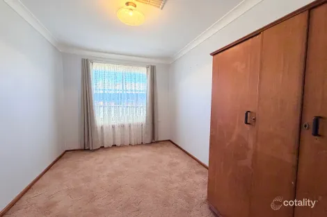 Property photo of 102 Close Street Parkes NSW 2870