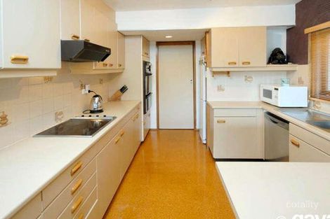 Property photo of 14 Robyn Street Peakhurst Heights NSW 2210