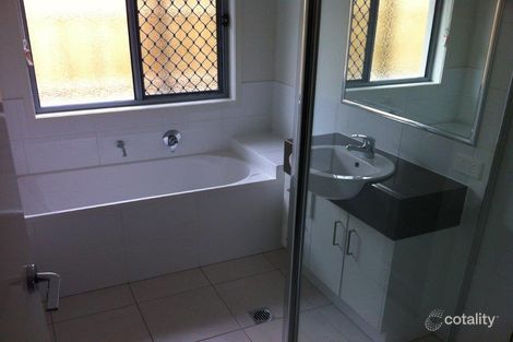 Property photo of 8 Grindelia Drive Springfield Lakes QLD 4300