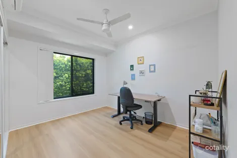 Property photo of 24 Presentation Boulevard Nambour QLD 4560