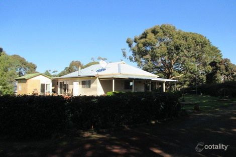 Property photo of 47 Oval Avenue Tarrington VIC 3301