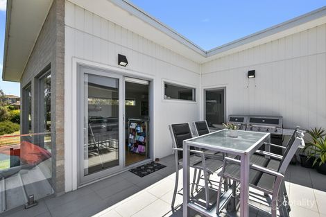 Property photo of 1 Gerves Street Torquay VIC 3228