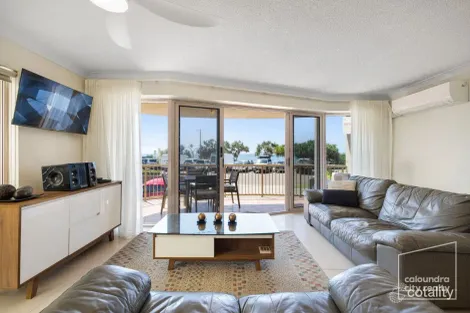 2/1 Esplanade Bulcock Beach, Caloundra, QLD 4551