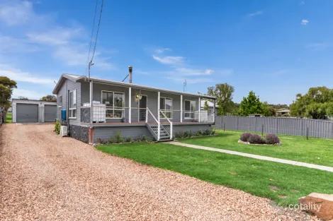 92 Bulwer St, Tenterfield, NSW 2372