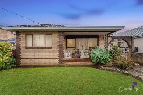 Property photo of 71A Banksia Road Greenacre NSW 2190