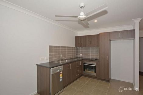 2/5 Lachlan Ct, Kawungan, QLD 4655