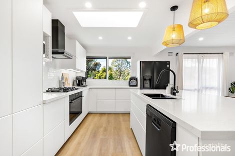 Property photo of 64 Kipling Avenue Mooroolbark VIC 3138