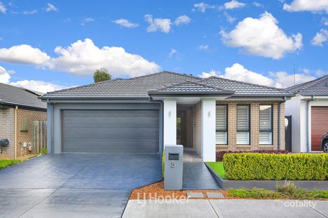5 Stratheden Ave, Colebee, NSW 2761
