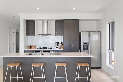 Property photo of 17 Ochre Crescent Caloundra West QLD 4551