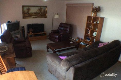 Property photo of 40 Martindale Crescent Seymour VIC 3660