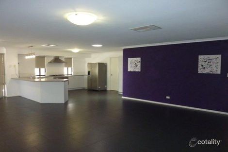 Property photo of 4 Seaton Court South Guildford WA 6055