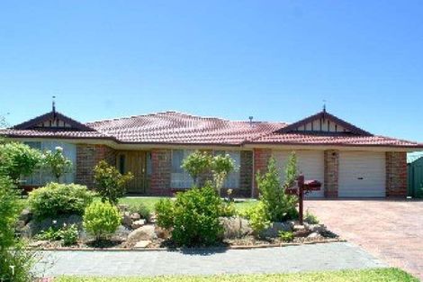 1 Farmhouse Ave, Walkley Heights, SA 5098