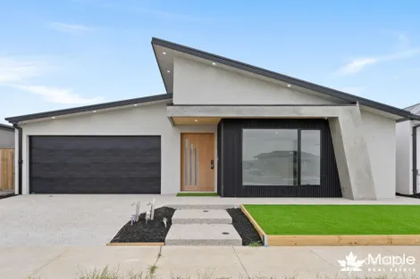 21 Lynnwood Dr, Mickleham, VIC 3064