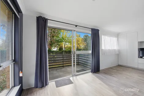 Property photo of 7 McKeon Avenue Armidale NSW 2350