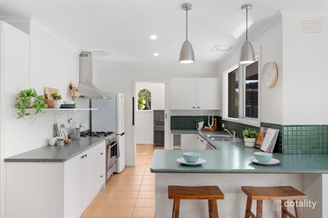 Property photo of 4 Cloverdale Lane Chirnside Park VIC 3116