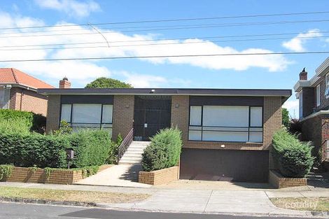 Property photo of 8 Carinya Crescent Caulfield North VIC 3161