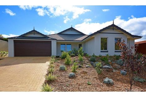 Property photo of 36 Shepherds Bush Drive Kingsley WA 6026