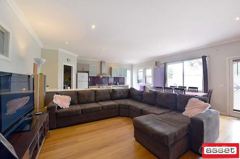 Property photo of 3 Levuka Street Seaford VIC 3198