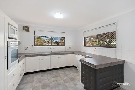 Property photo of 27 Holder Street Wishart QLD 4122