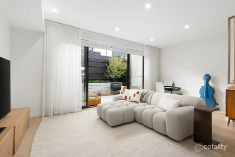 Property photo of 4/38 Frederick Street Doncaster VIC 3108