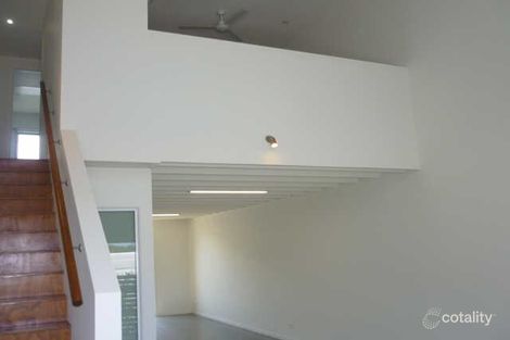Property photo of 25 Emily Way Varsity Lakes QLD 4227