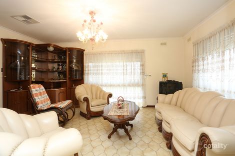 Property photo of 2 Alexina Street St Albans VIC 3021