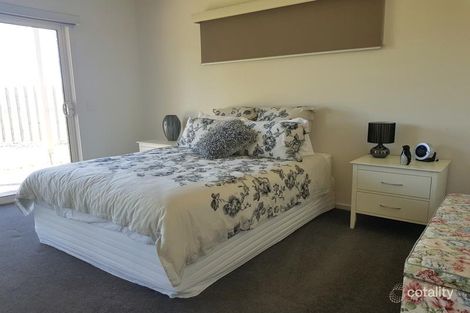 Property photo of 18 Blue Water Court Portland North VIC 3305