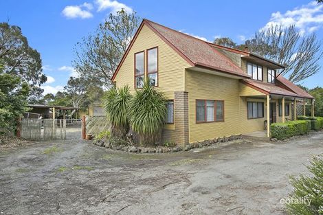 Property photo of 24 Mayfield Road Cranbourne East VIC 3977