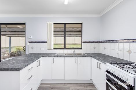 Property photo of 33 Dudley Drive Usher WA 6230