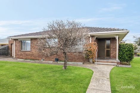 2/4 Sylvia Ct, Whittington, VIC 3219
