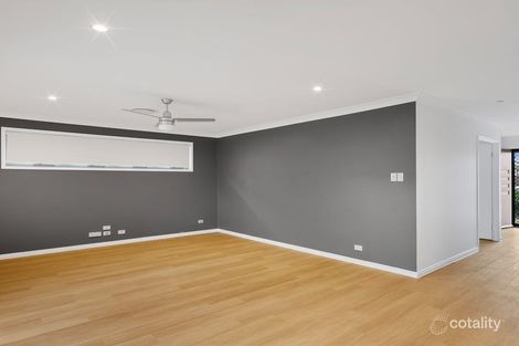 Property photo of 30 Higgs Circuit Wynnum West QLD 4178