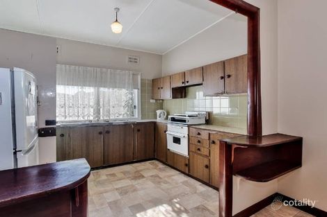 Property photo of 77 Diamond Head Drive Budgewoi NSW 2262