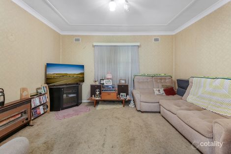Property photo of 152 Juno Parade Greenacre NSW 2190