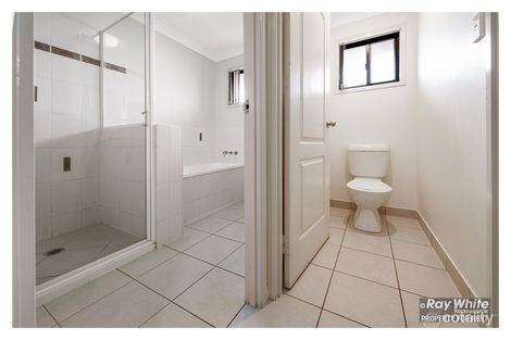 Property photo of 14 Riley Drive Gracemere QLD 4702