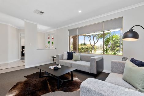 Property photo of 33 Chichester Drive Woodvale WA 6026