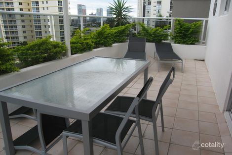 Property photo of 24/1-9 Hughes Avenue Main Beach QLD 4217