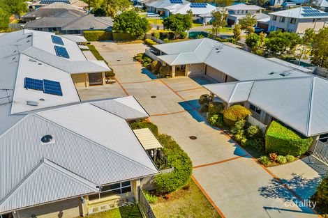 Property photo of 4/3-5 Weeroona Avenue Beachmere QLD 4510