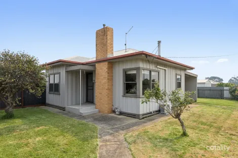 53 Clarke St, Cobden, VIC 3266