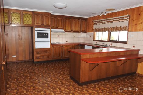 Property photo of 5 Bassett Road Lakes Entrance VIC 3909