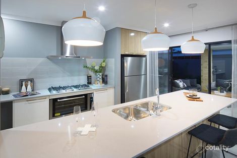 13 Coates St, Hamilton Hill, WA 6163