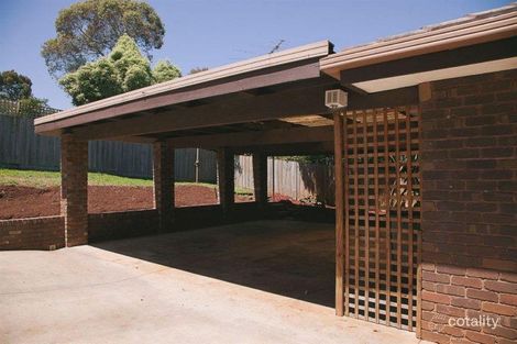 Property photo of 2 Pearson Road Drouin VIC 3818