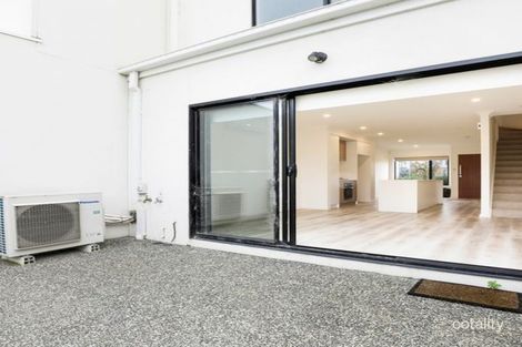 4 Carnival Bvd, Berwick, VIC 3806