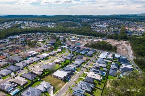 Property photo of 20 Preston Place Cameron Park NSW 2285