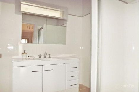 Property photo of 167 Service Road South Moe VIC 3825