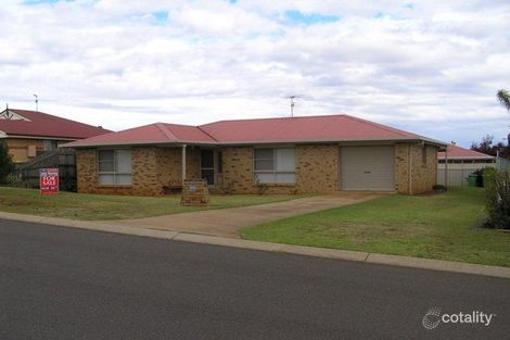 Property photo of 8 Honeysuckle Drive Glenvale QLD 4350