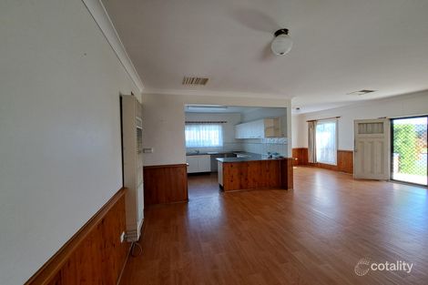 Property photo of 608 Prune Street Springdale Heights NSW 2641