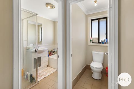 Property photo of 43 Nowland Crescent Westdale NSW 2340