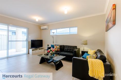 Property photo of 2B Geikie Glade Wandi WA 6167